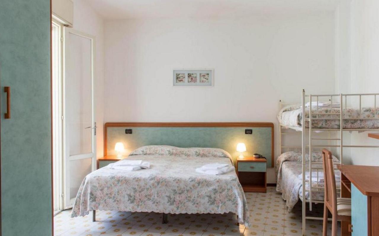 Hotel Levante Sul Mare Lido Di Savio Luaran gambar