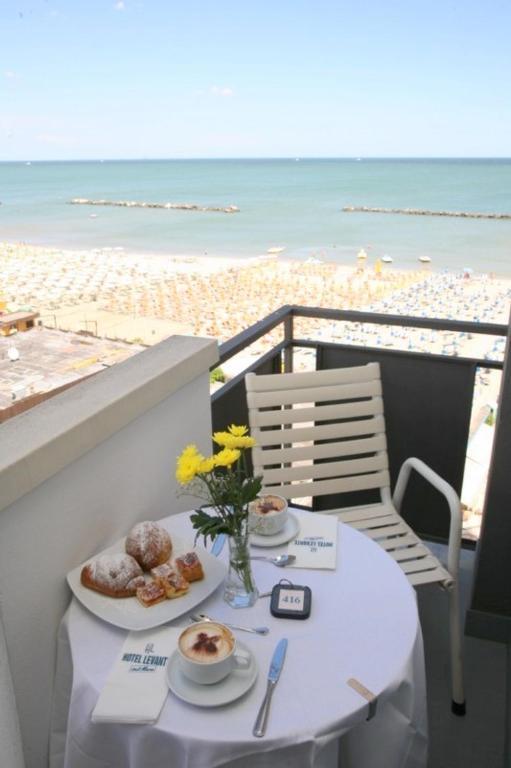 Hotel Levante Sul Mare Lido Di Savio Luaran gambar